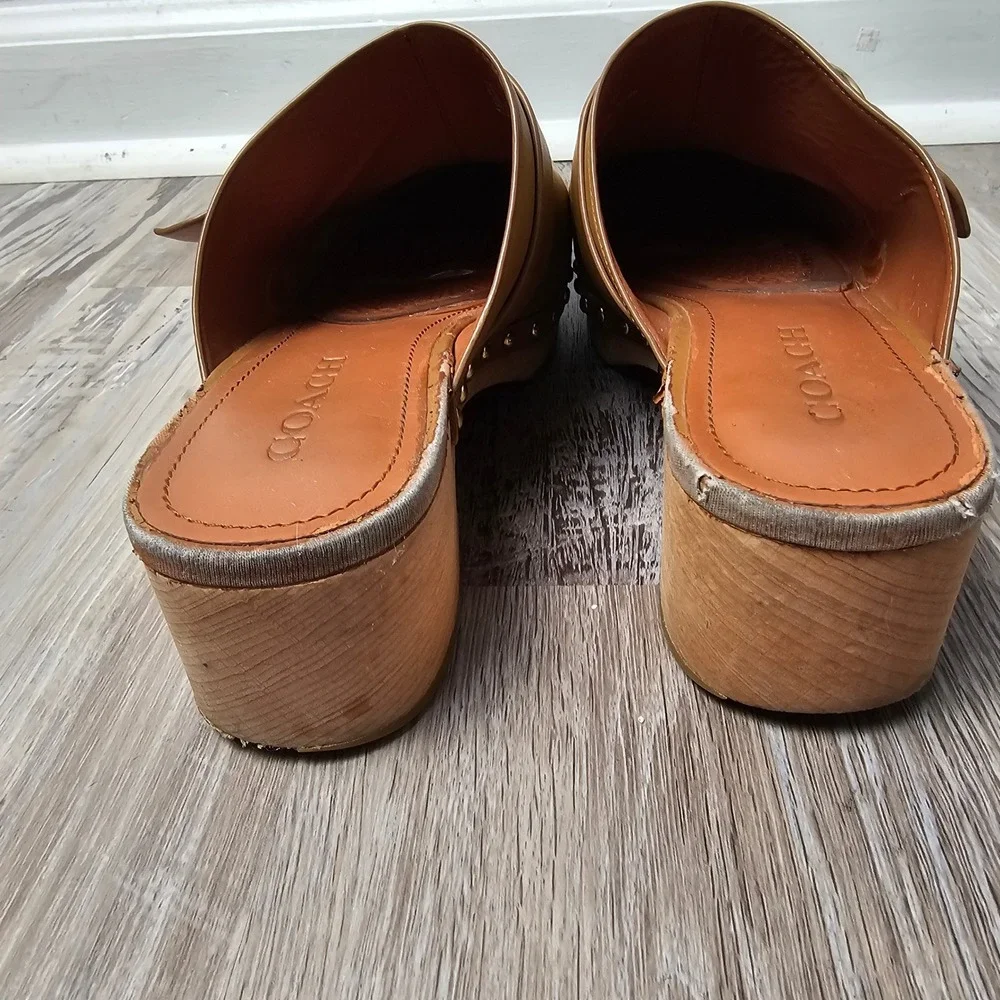 Coach Freya Womens 9.5B Clogs Tan Leather Studded G5158 Boho Retro Mules